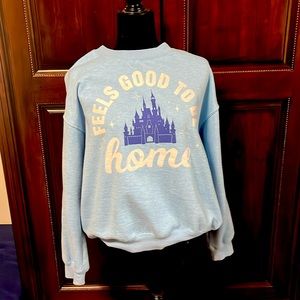 Walt Disney World “Feels Good to be Home” crewneck sweatshirt